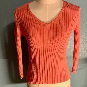 Express women's sz S ribbed pink v-neck knit sweater